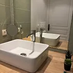 Super T2 Renove Apercu Toutes Commodites Apartment Antibes